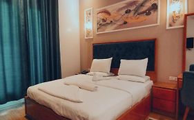 Golden Palace Hotel